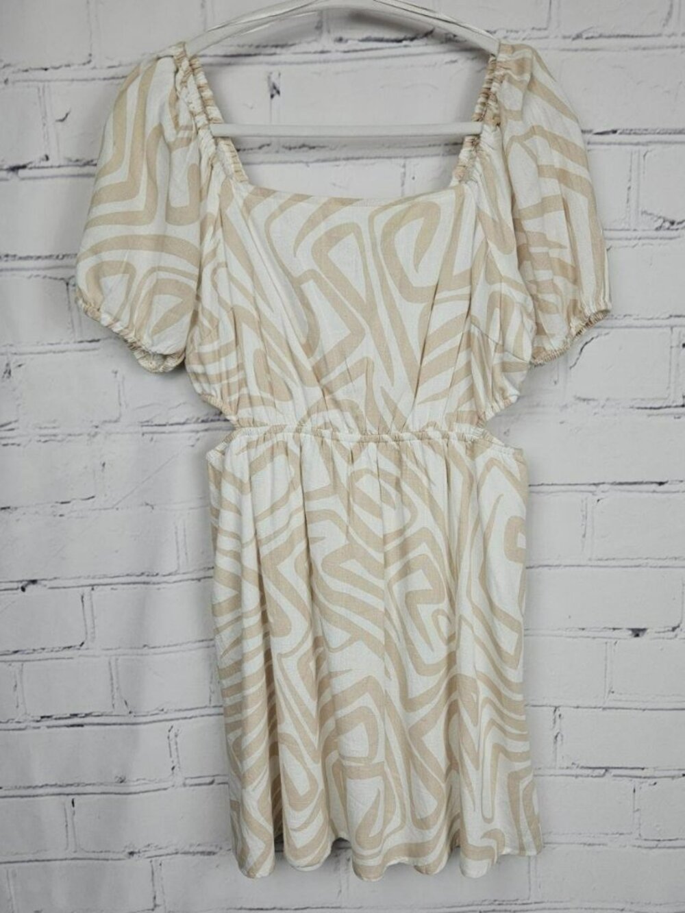 Beige White Pattern Cutout Mini Sun Dress Womens M Summer Beach Sincerely Jules
